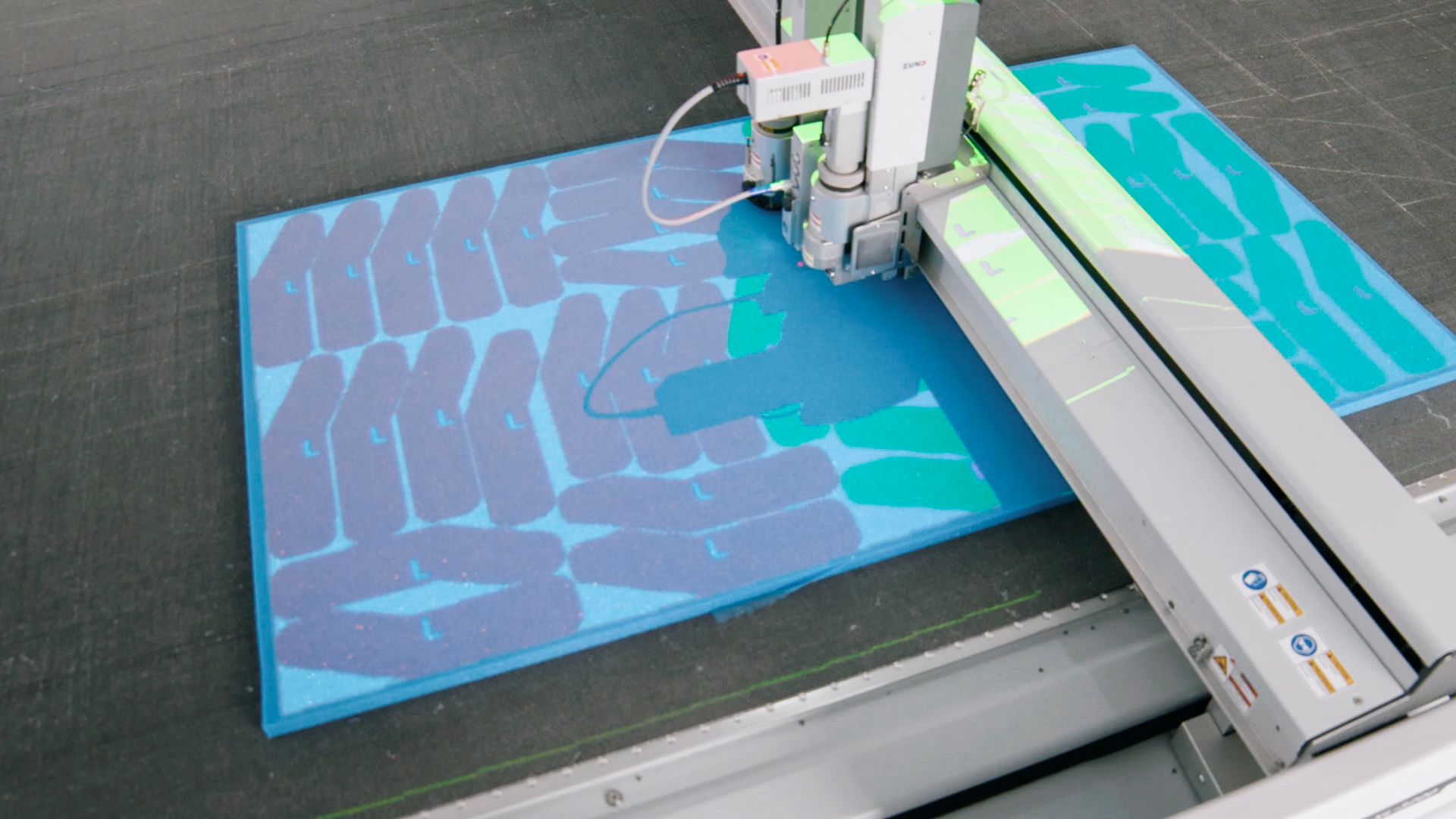 rjam-decoupe-sur-mesure-cnc