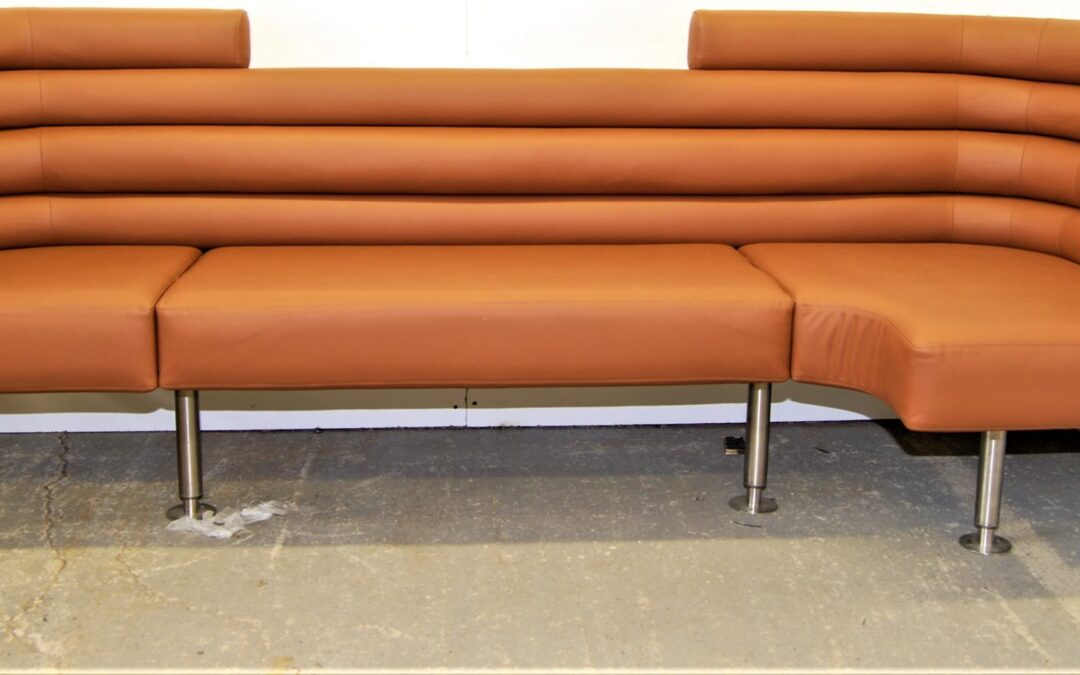 Conception et fabrication de coussins et meubles rembourrés